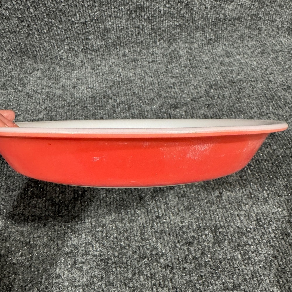 Vintage Pyrex 209 9 Inch Pie Plate Coral Flamingo Pink White Milk Glass USA